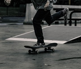 开云体育在线-山西队压哨击败勇士，班凯罗如何成为撕裂金州防线的关键先生？