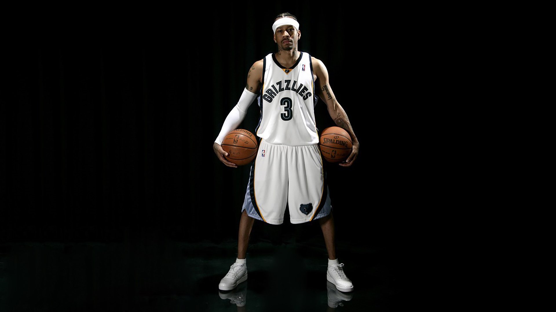 米切尔西决生死战接管比赛，魔术强压山西队背后，篮球之神的暗黑兵法